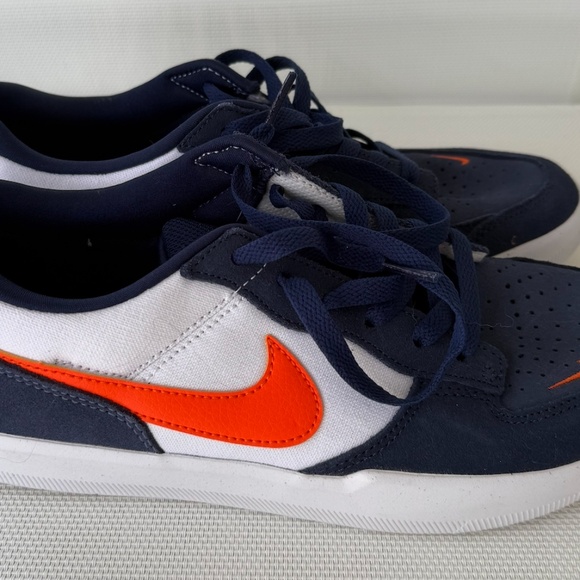 Nike SB Force 58 Skate Shoes: Men's Size 8 - Picture 3 of 5